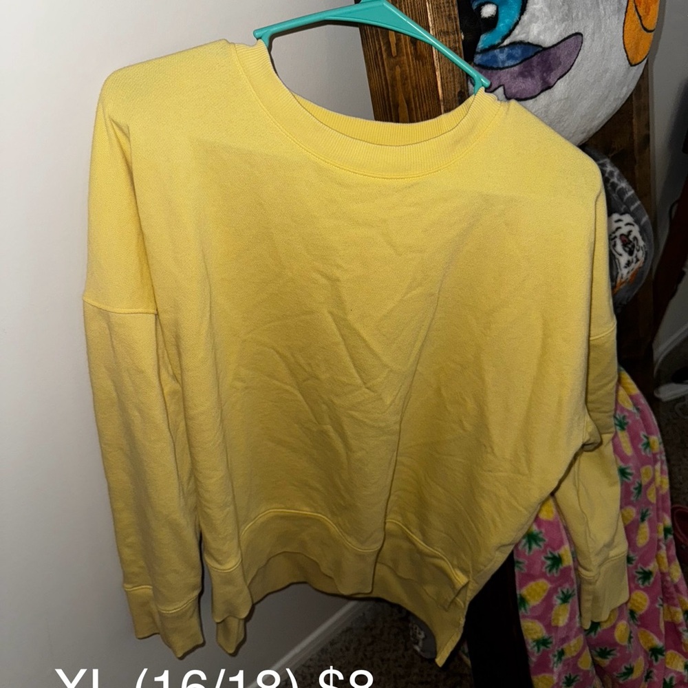 Yellow Crewneck Sweatshirt